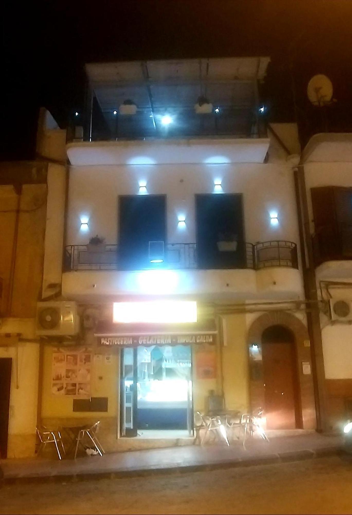 Belvedere Appartamento Per Vacanze Castel di Iudica Εξωτερικό φωτογραφία